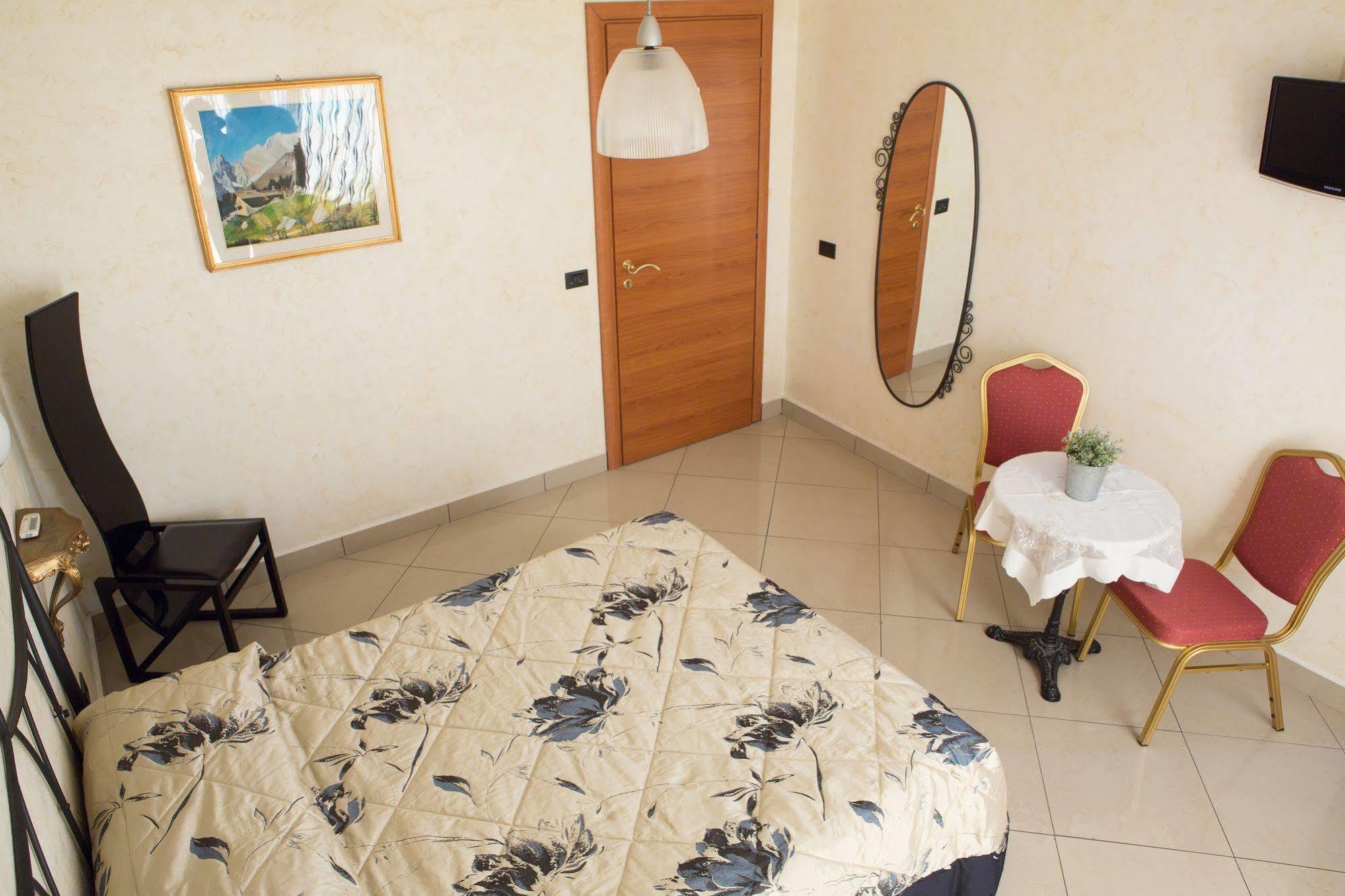 Al Solito Posto Bed and breakfast